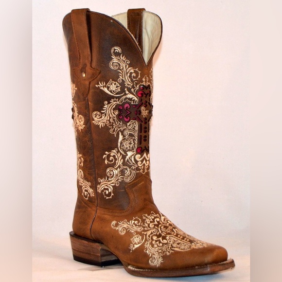 Dusty Rocker Boots - Picture 2 of 2